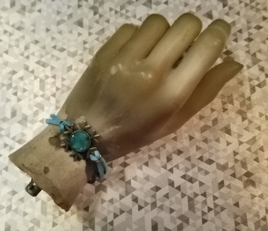 Snowflake Cabochon Bracelet