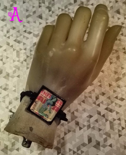 Zombie PinUp Cabochon Bracelet