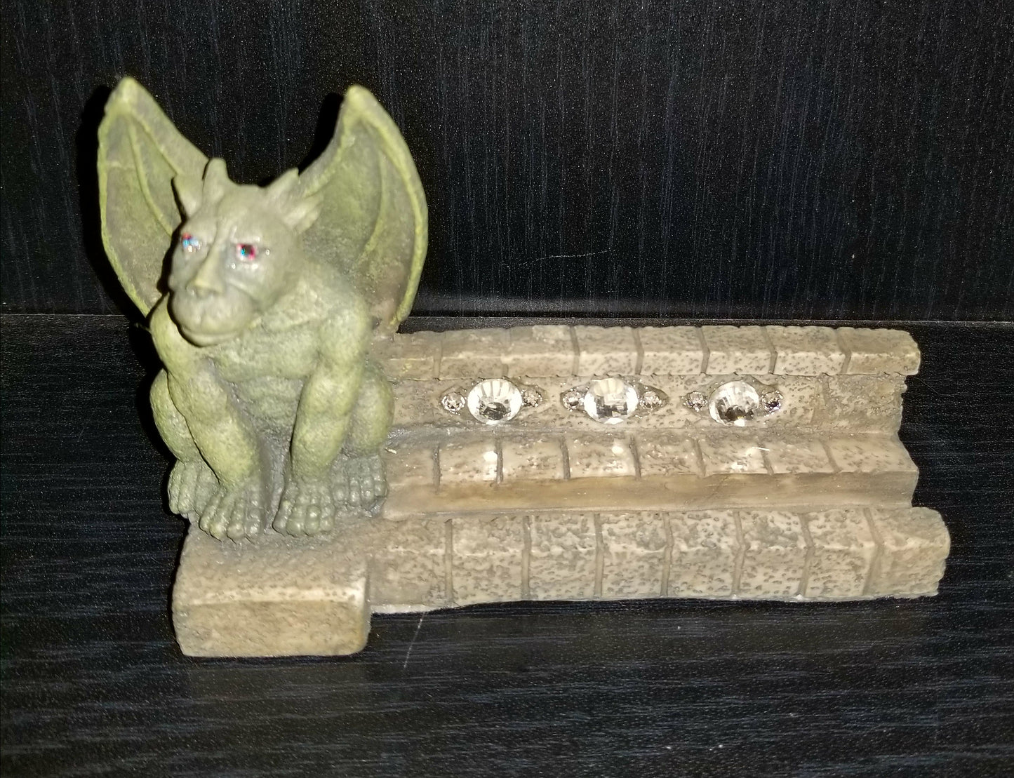 Brock Glitzgoyle™ Business Card Holder