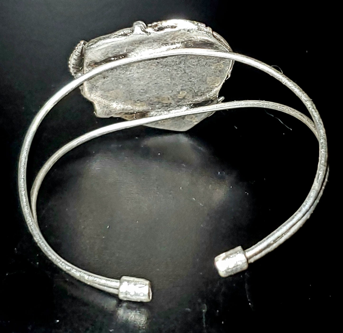 Skogsmur Cuff Bracelet