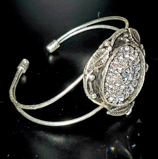 Skogsmur Cuff Bracelet