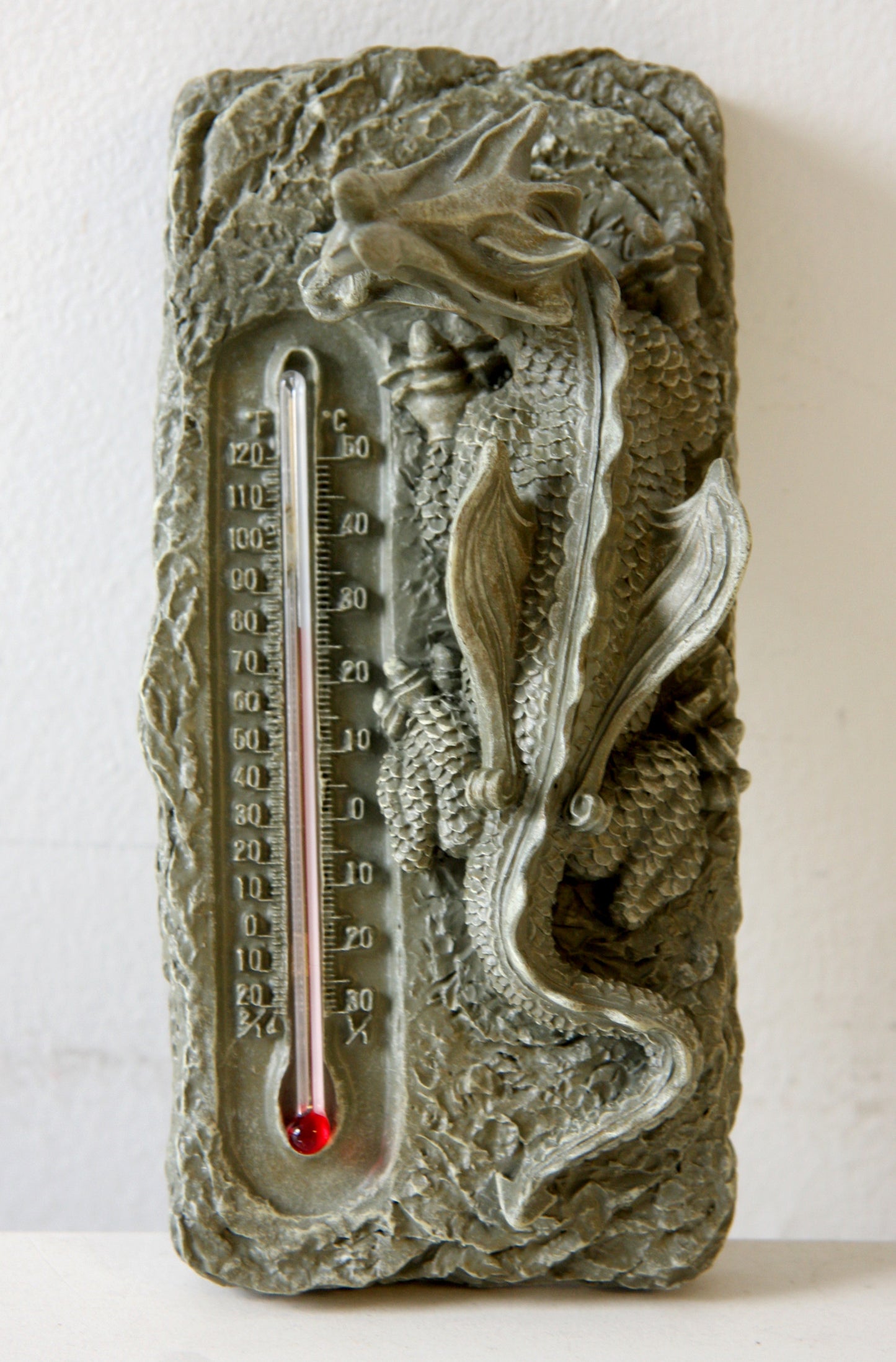 Dragon Thermometer