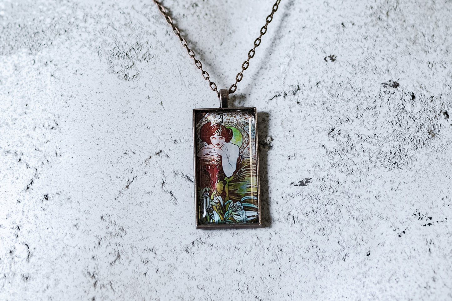 Emerald Cabochon Necklace