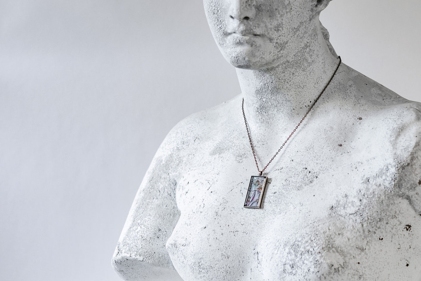 White Star Cabochon Necklace