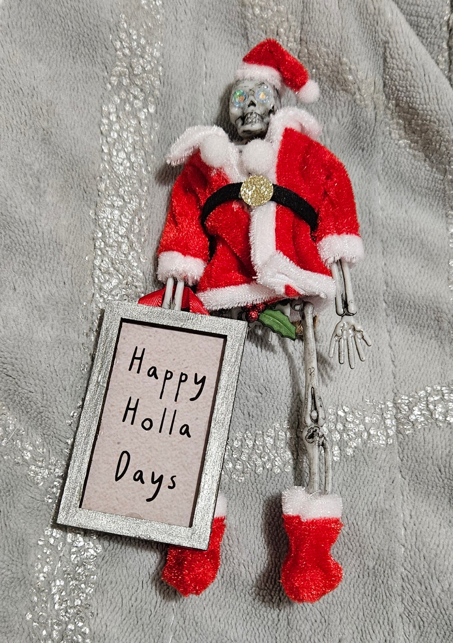 Creepy Claus - Happy Holla Days