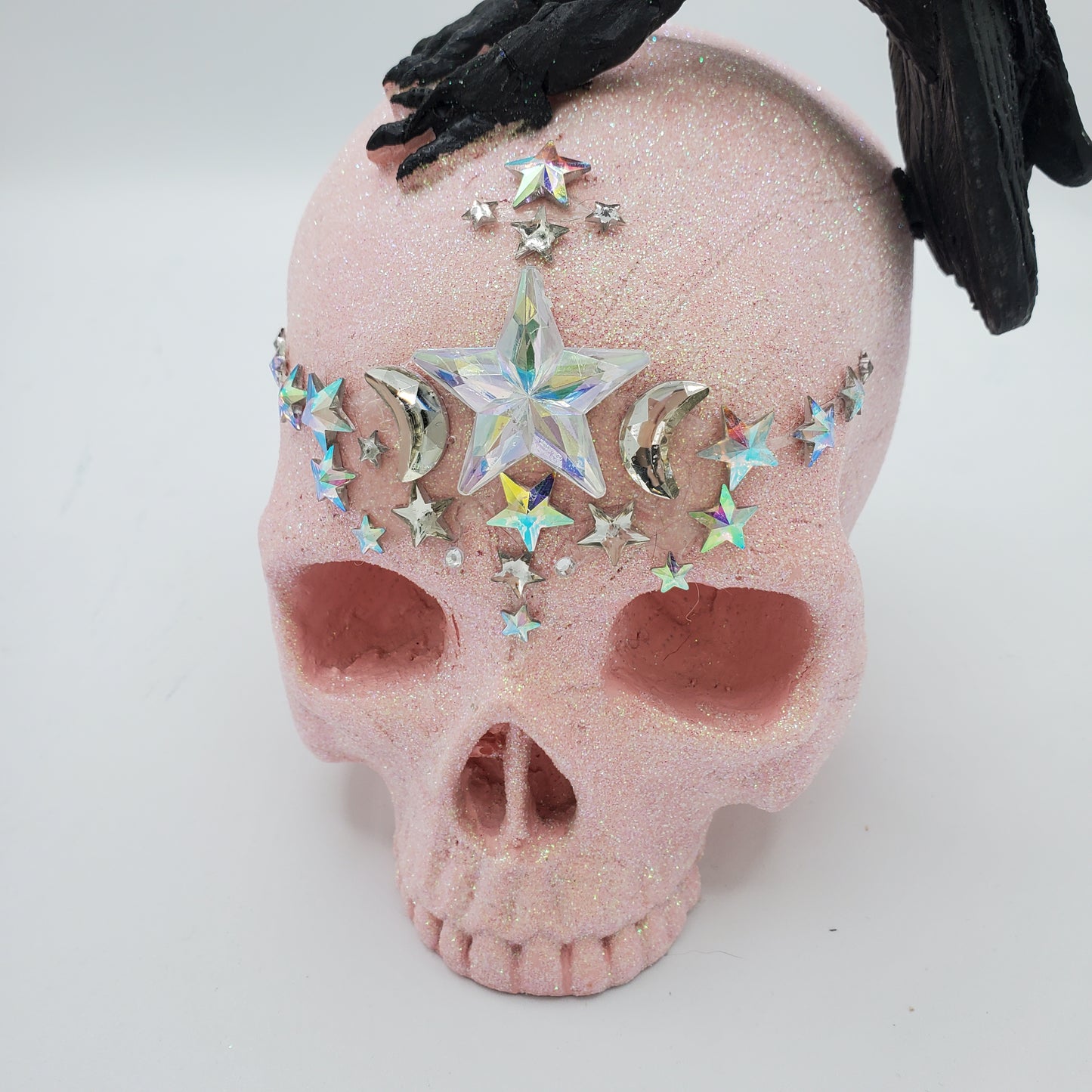 Glitter Gothic Skull w/Raven Statue