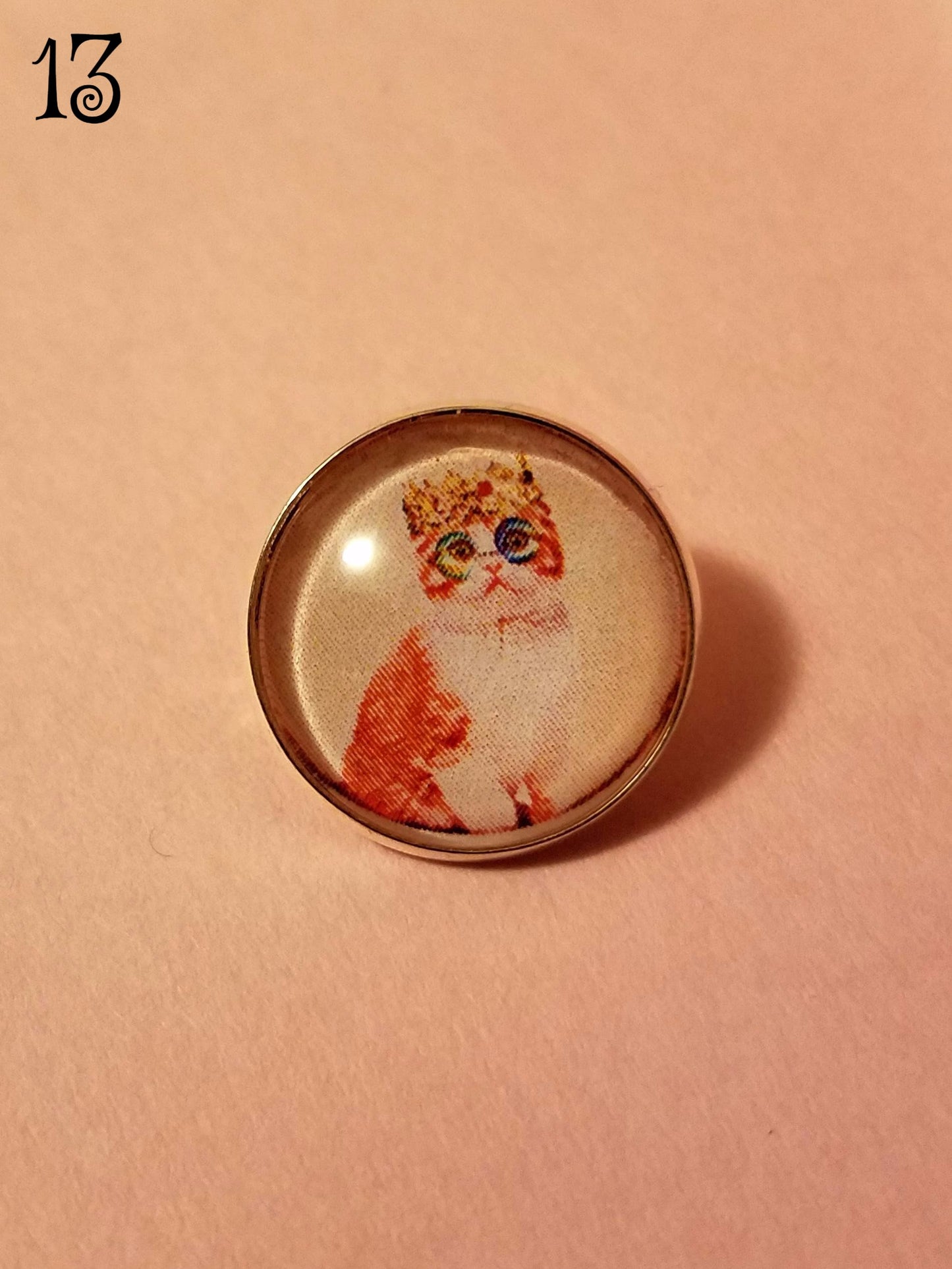Catz in Hatz Cabochon Lapel Pin
