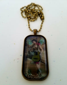 Lasciva Puella 5 Cabochon Necklace