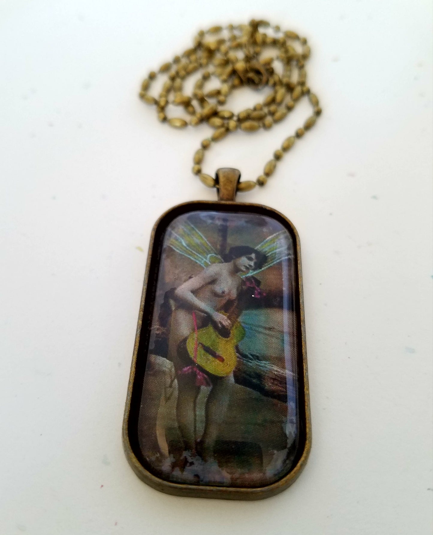 Lasciva Puella 8 Cabochon Necklace