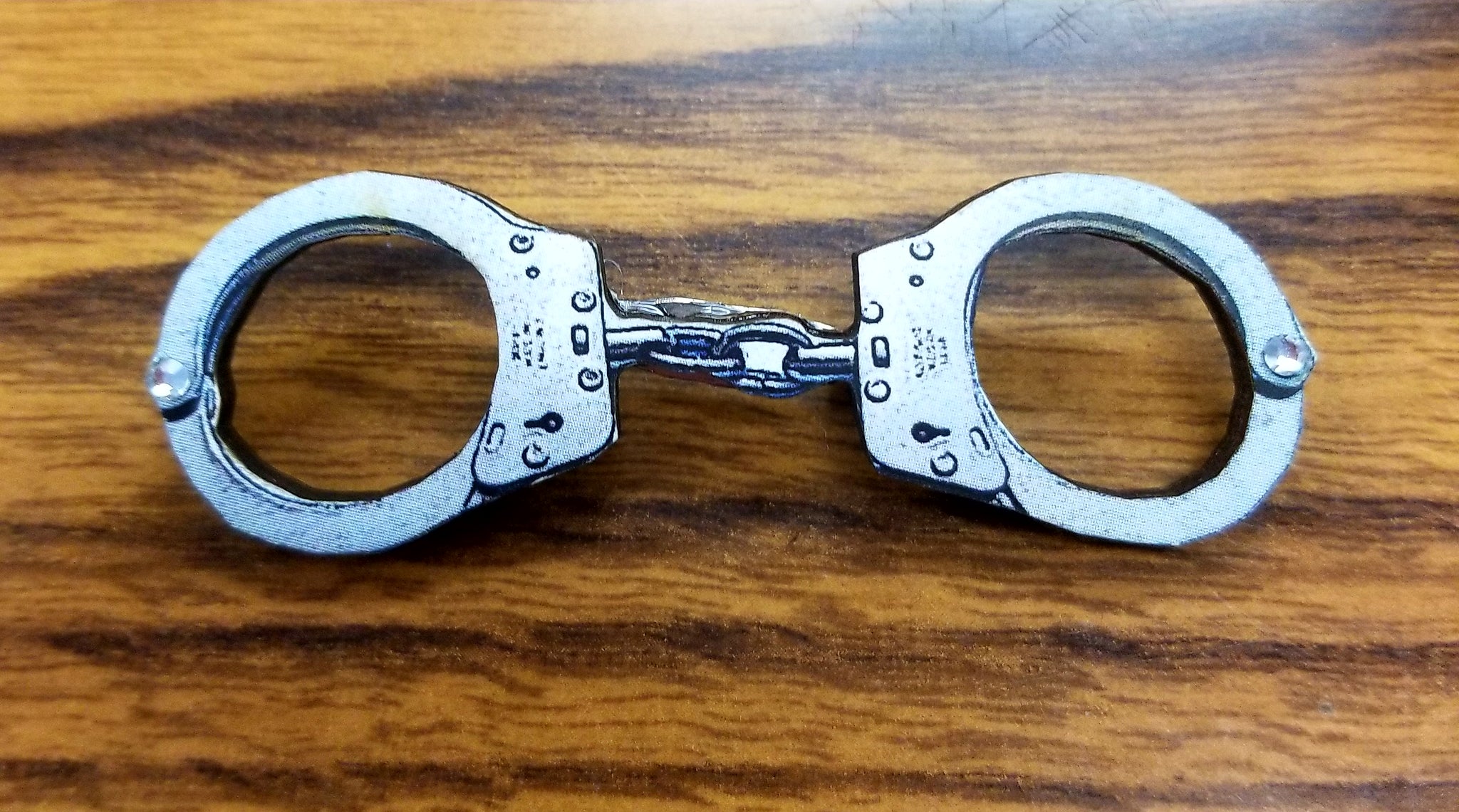 Hand Cuffs Lapel Pin