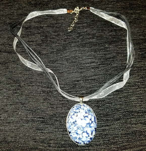 Retro Shell Inlay Necklace