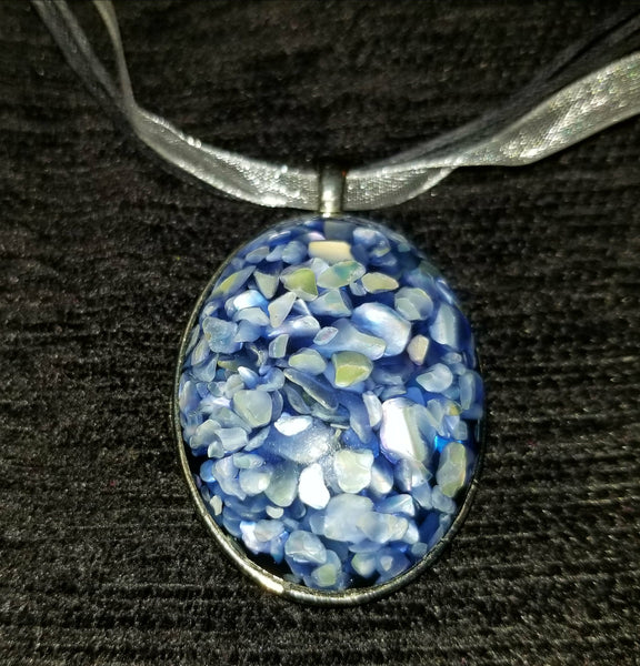 Retro Shell Inlay Necklace