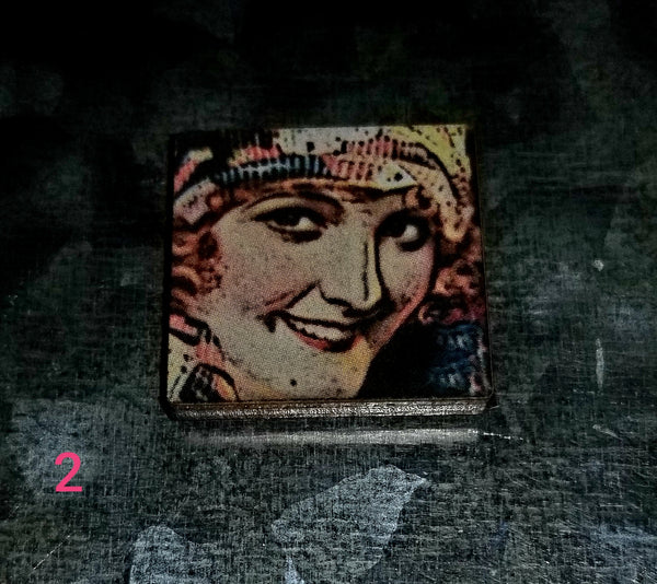 Glamour Girl Magnets