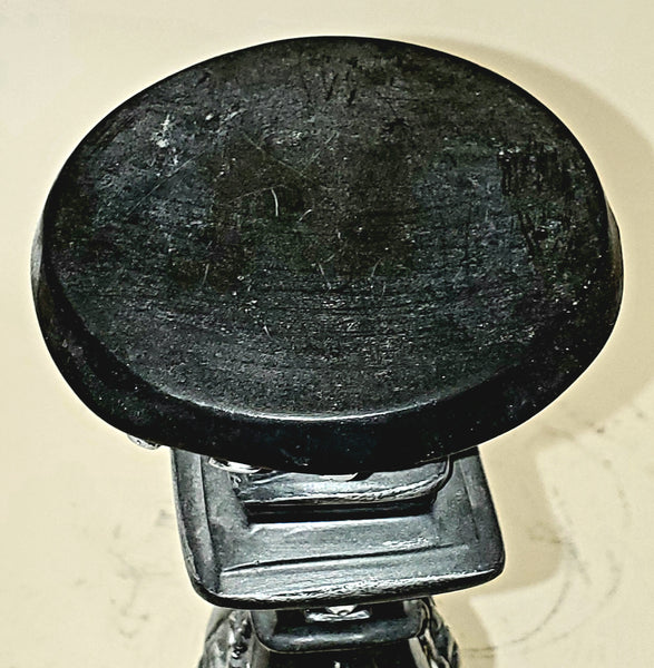 Grand Gothique Candle holder