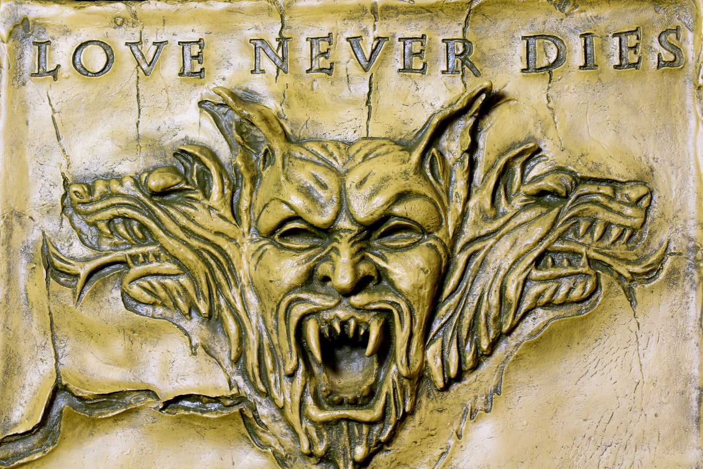Love Never Dies Wall Plaque