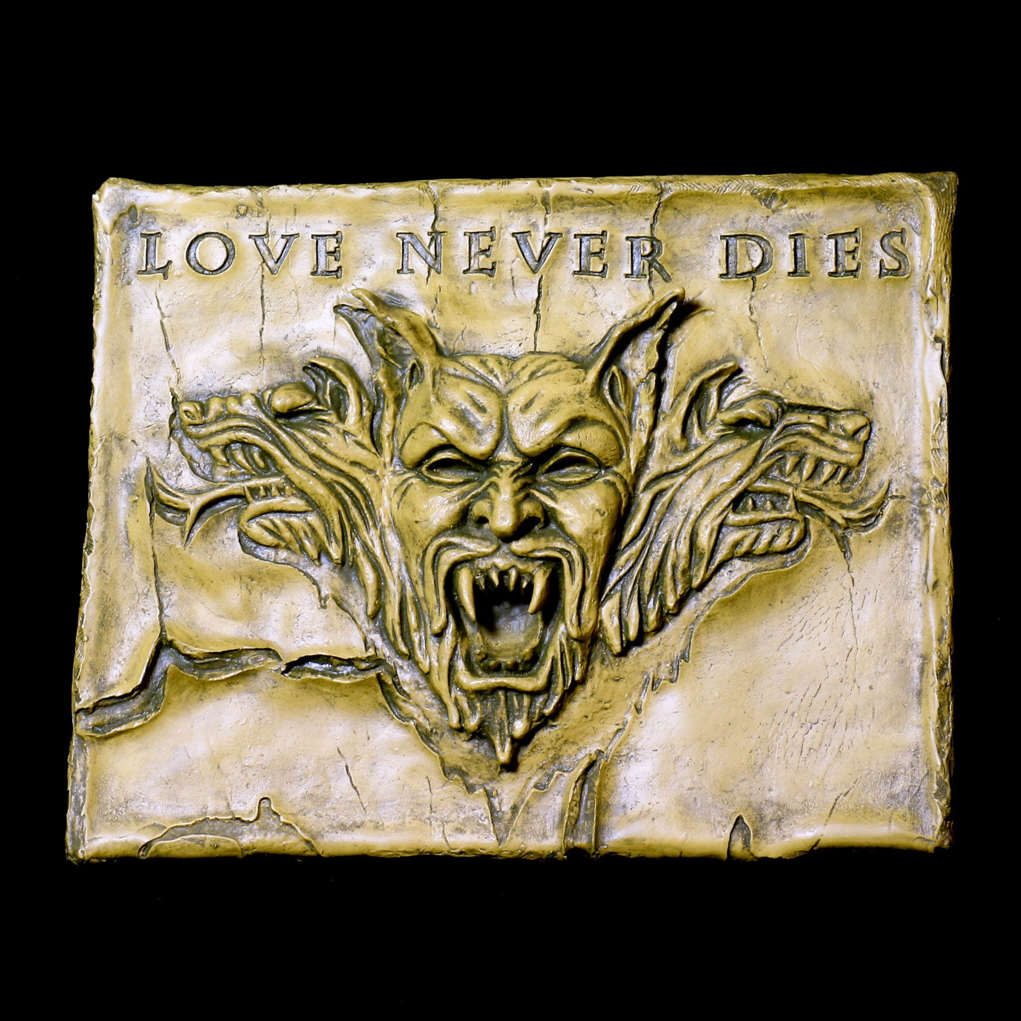 Love Never Dies Wall Plaque