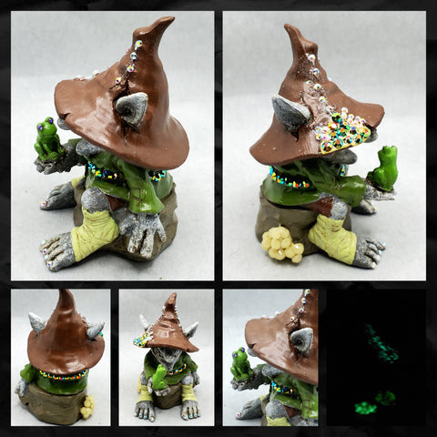 Glitz Merle Troll w/ Frog