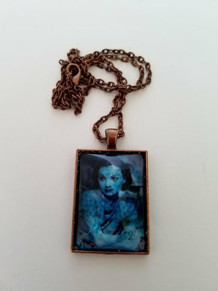 Vivien Leigh - 1937 Cabochon Necklace