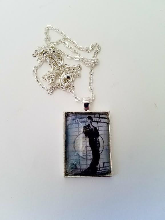 Anna May Wong - Dragon Dress Cabochon Necklace