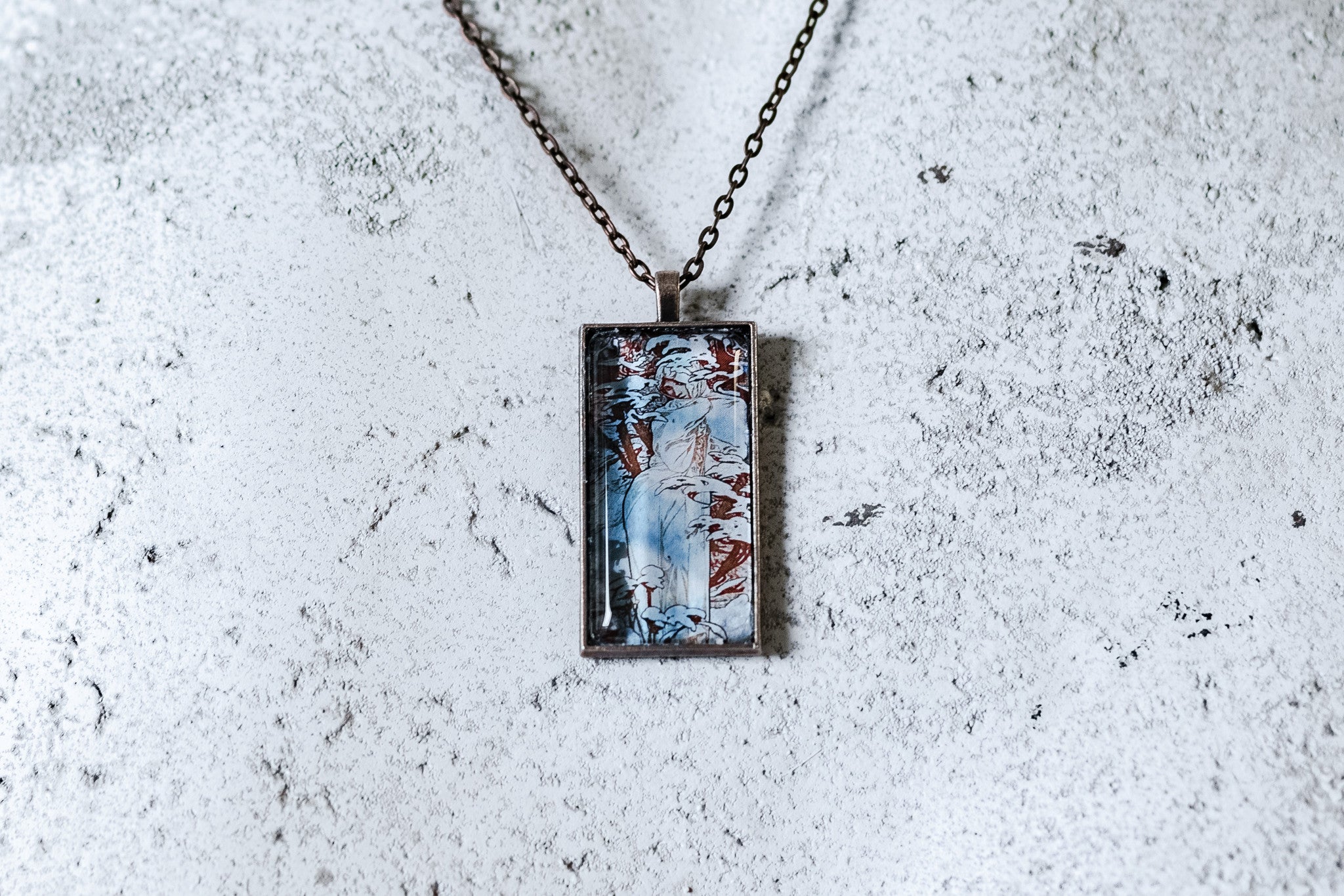 Winter II Cabochon Necklace