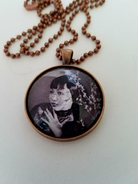 Anna May Wong 1929 Cabochon Necklace