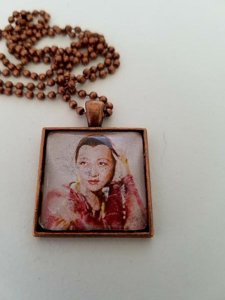 Anna May Wong 1937 Cabochon Necklace