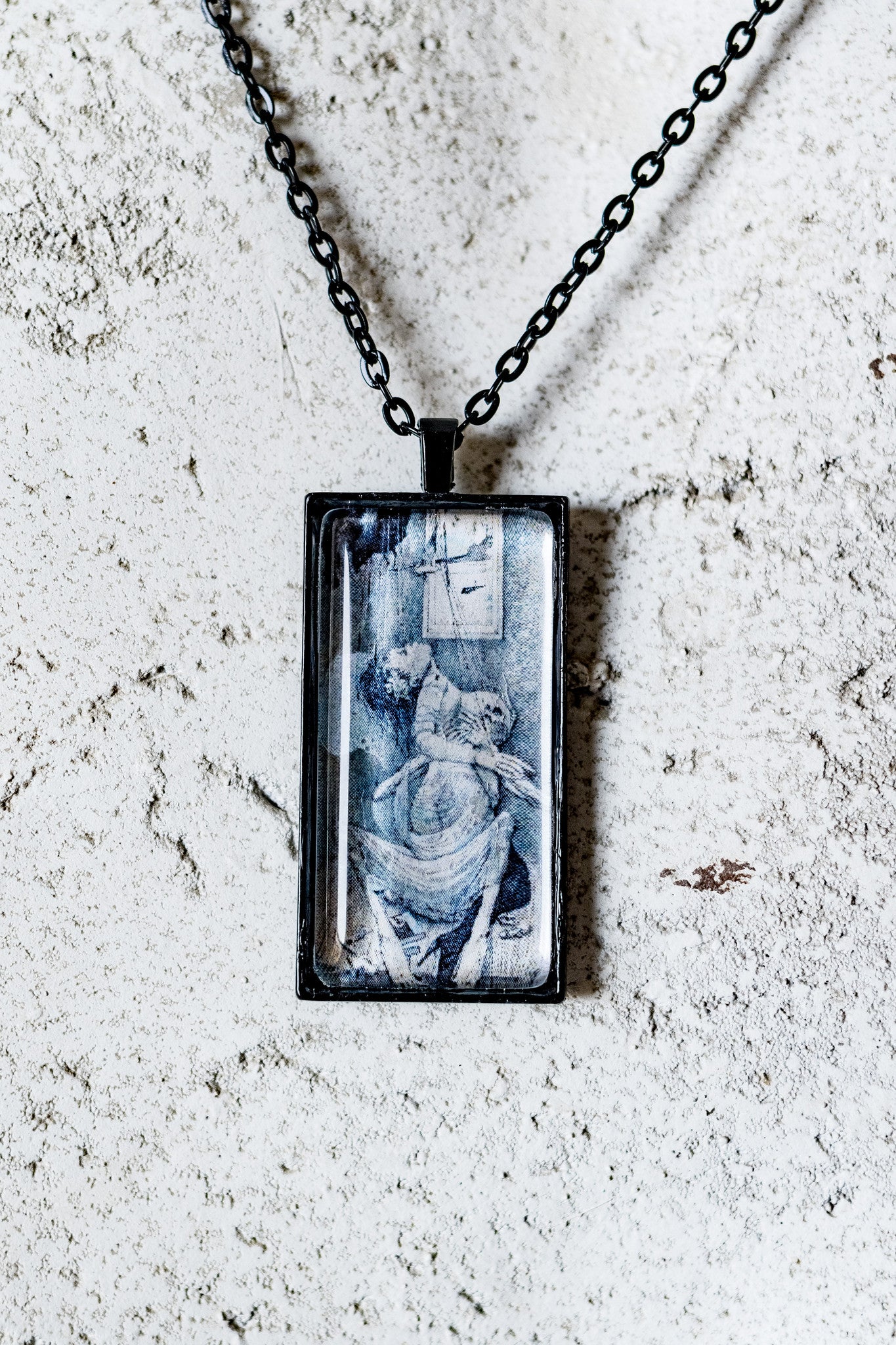 Ex-Libris Cabochon Necklace