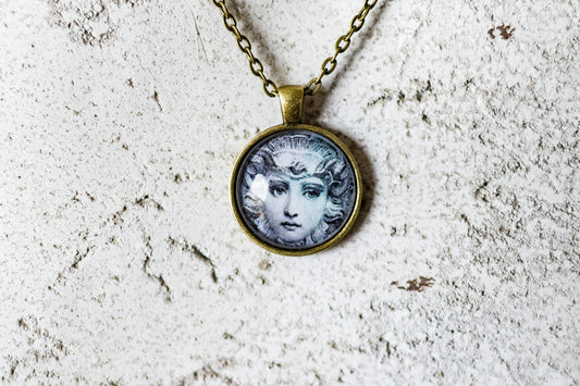 The Green Lady Cabochon Necklace