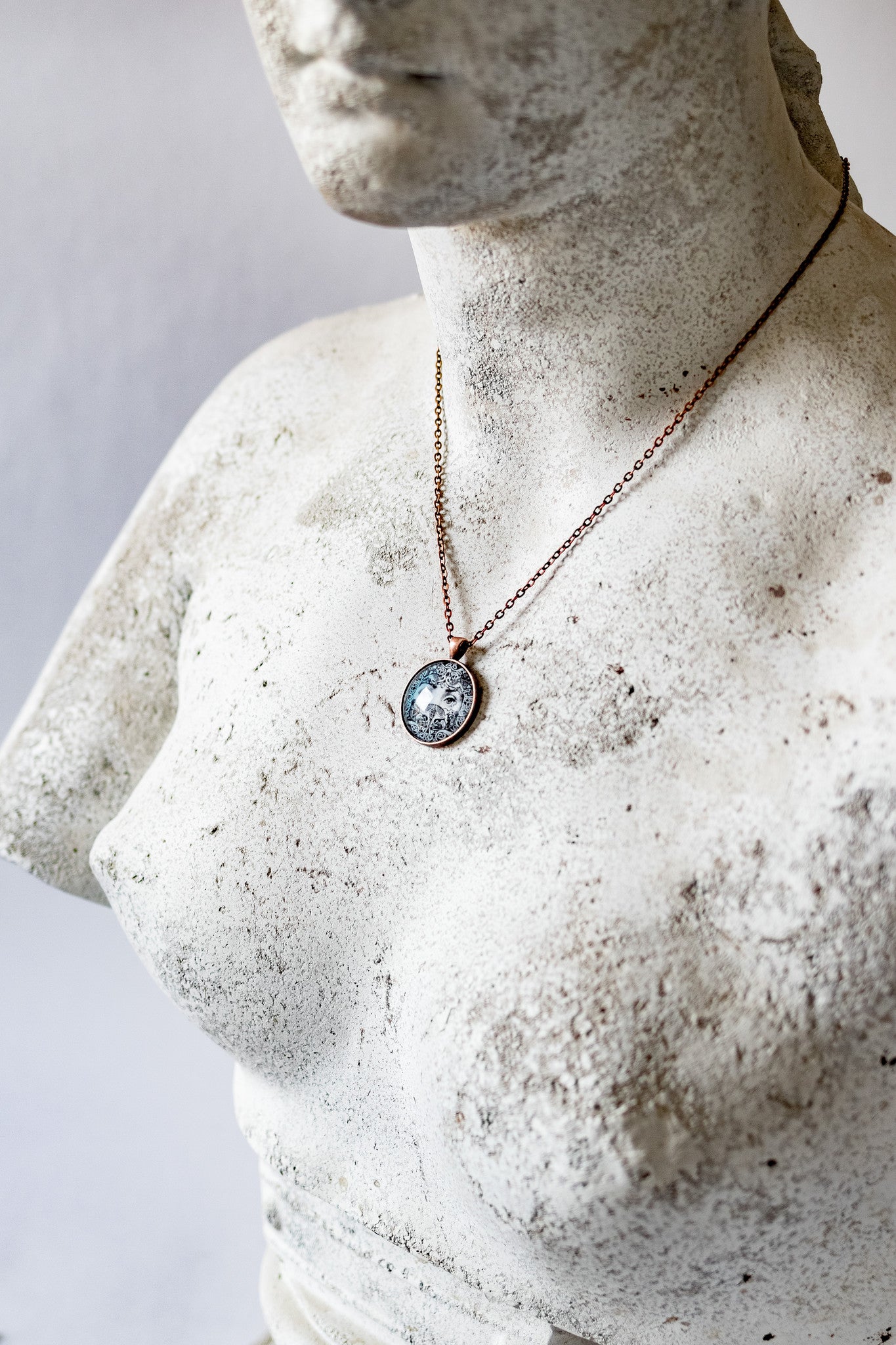 Celtic Eyes Cabochon Necklace