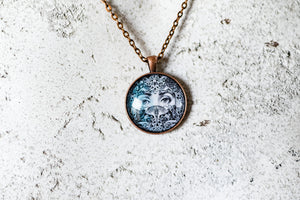 Celtic Eyes Cabochon Necklace